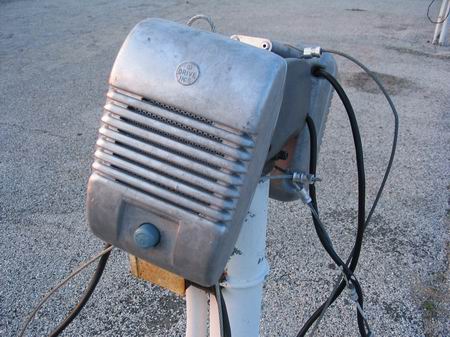 Miracle Twin Drive-In Theatre - Speakers (newer photo)